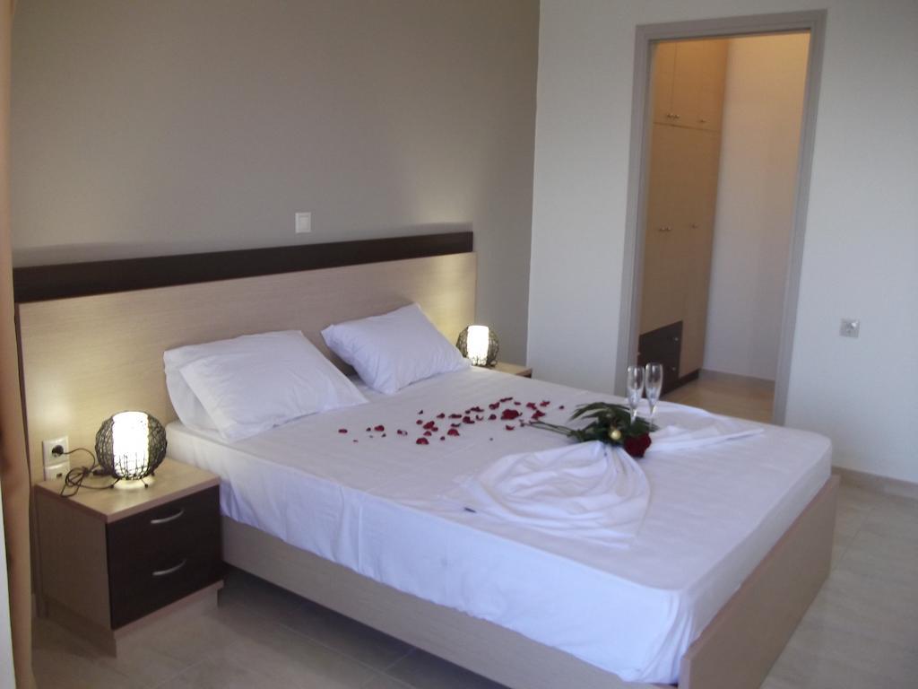 Kritamos Beach Apartments Франгокастелло Номер фото