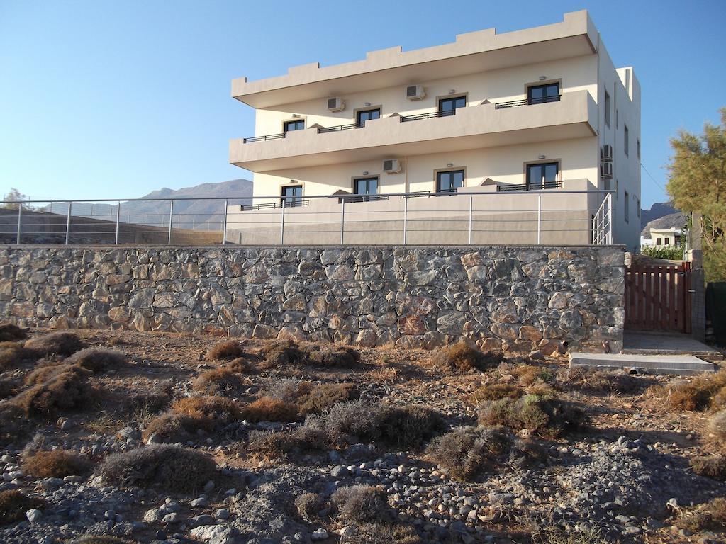 Kritamos Beach Apartments Франгокастелло Экстерьер фото