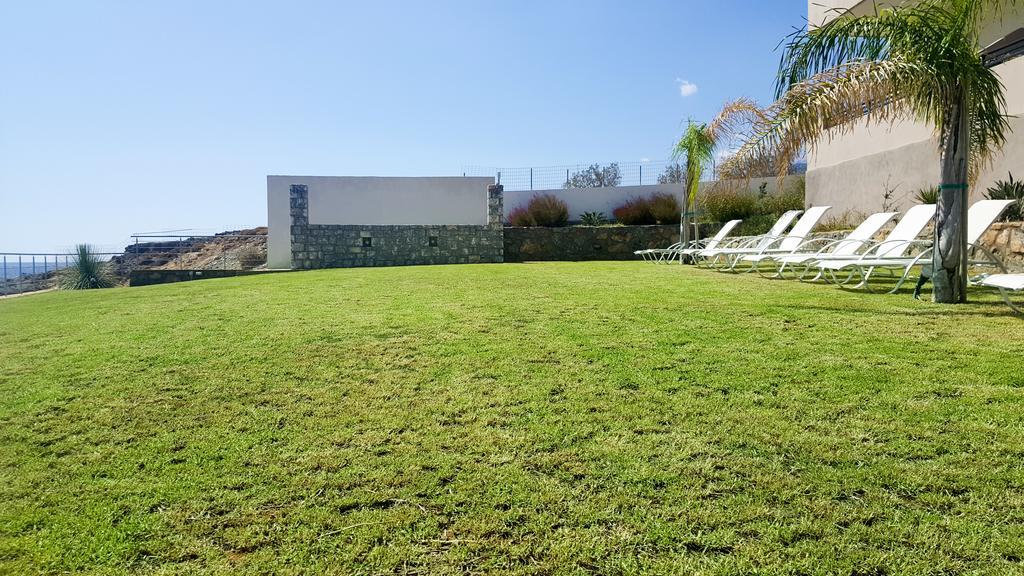 Kritamos Beach Apartments Франгокастелло Экстерьер фото